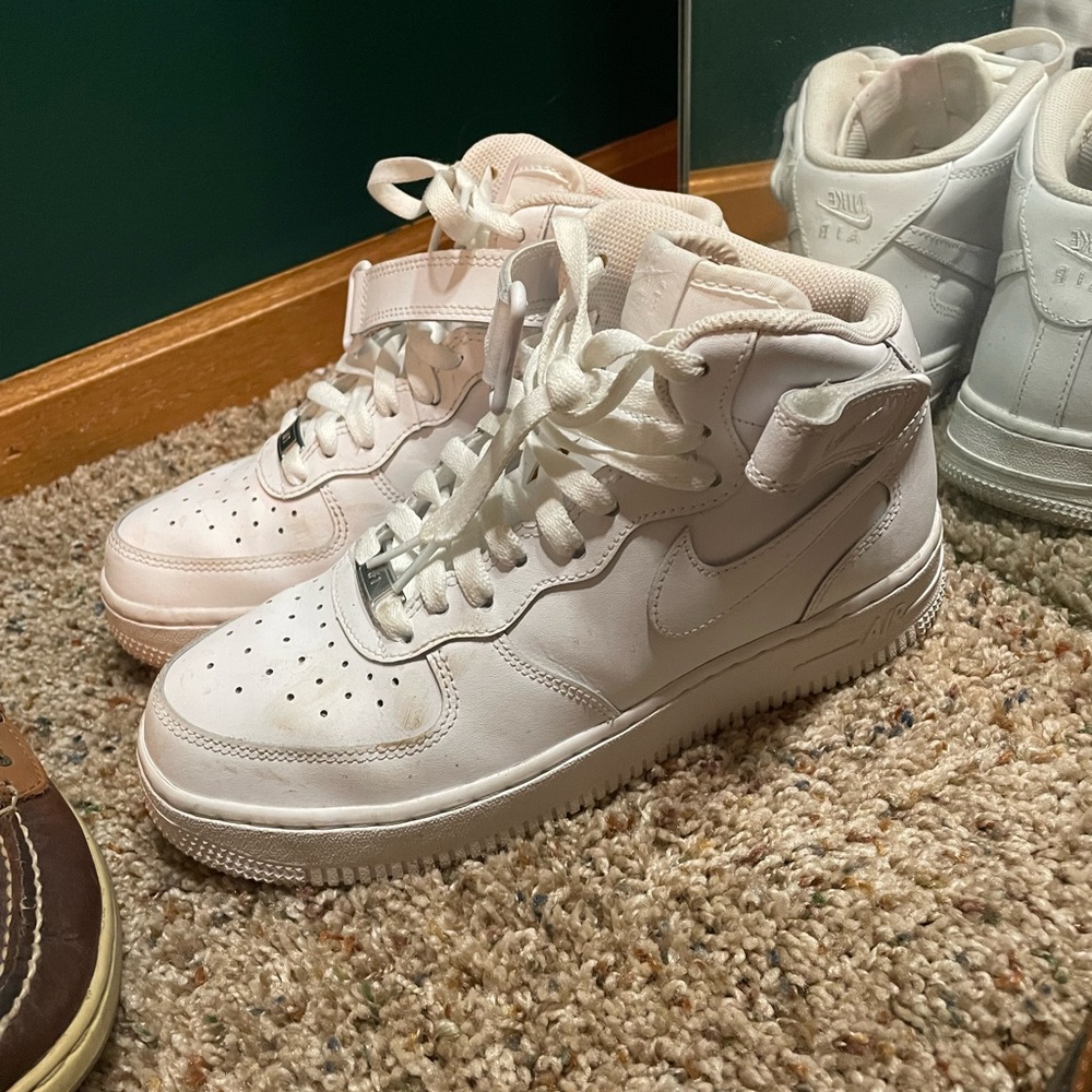 Nike Air Force 1’s high tops